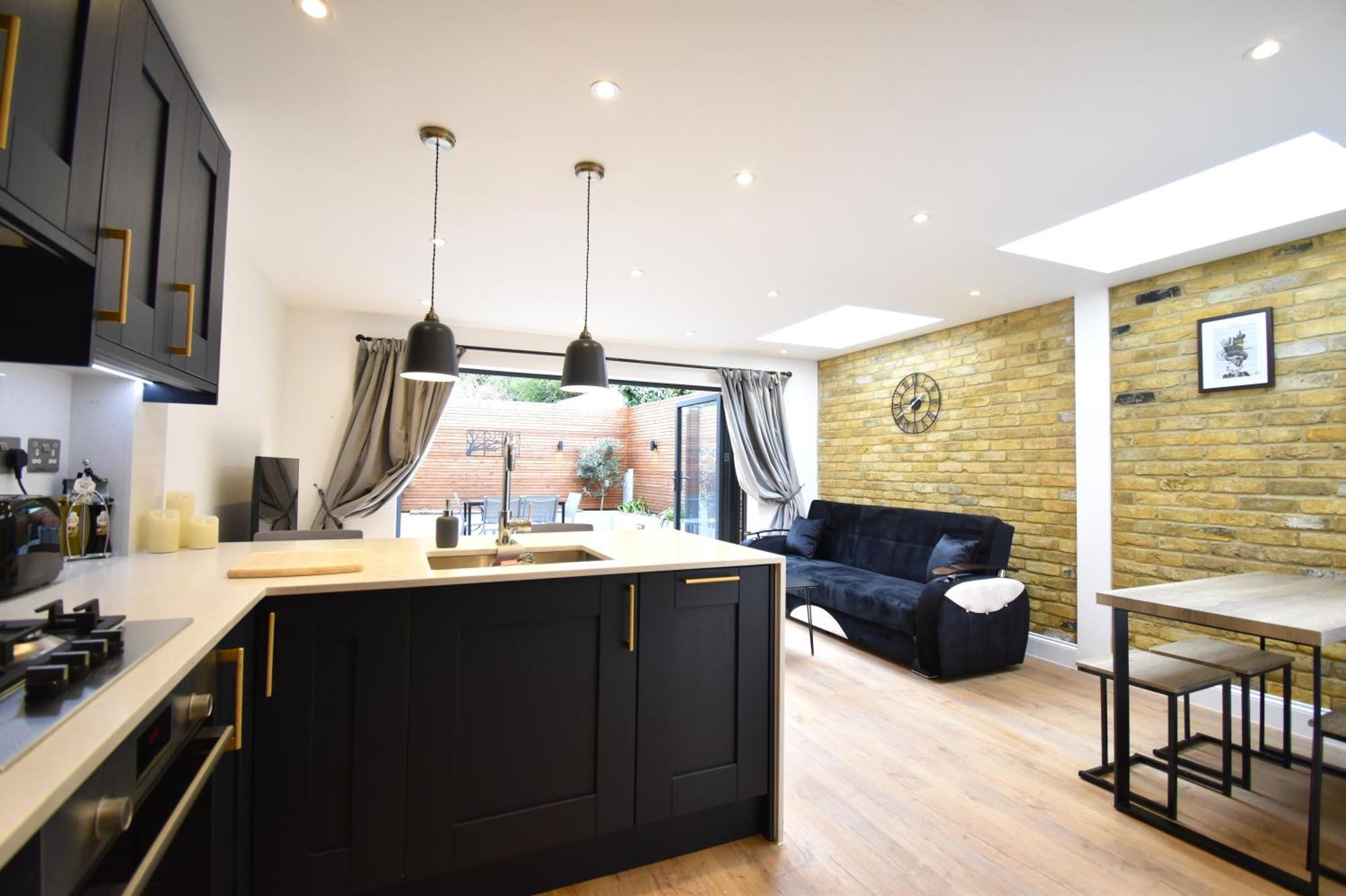 Stunning 2 Bed Apartment London Exterior photo
