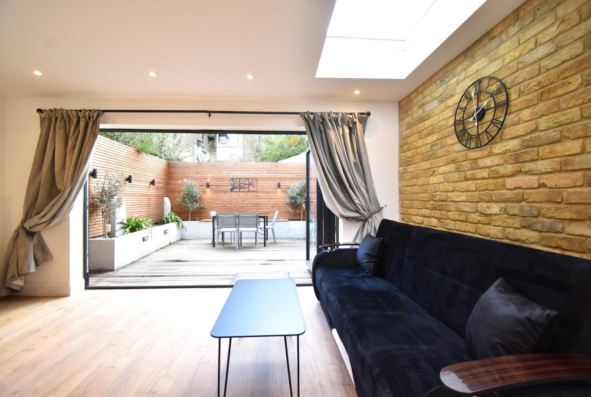 Stunning 2 Bed Apartment London Exterior photo